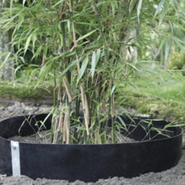 Barrière anti‑racines noire pré‑découpée avec barre de raccord en aluminium pour jardin