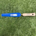 Couteau désherbeur manuel pour enlever les mauvaises herbes