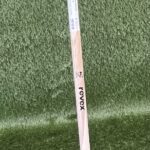 Désherbeur à pousser manuel pour éliminer les mauvaises herbes