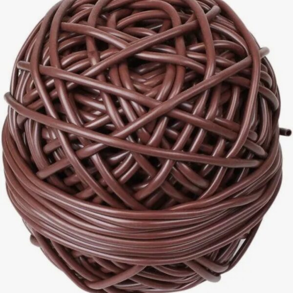 Lien élastique tubulaire marron pour attacher et soutenir plantes au jardin
