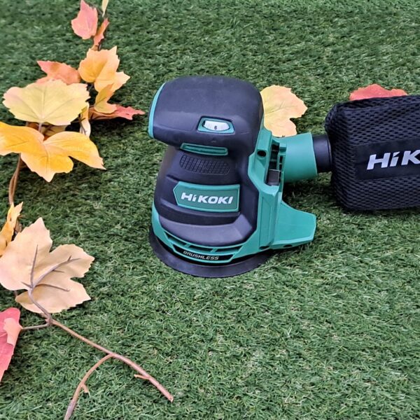 Ponceuse excentrique sans fil SV1813DAW2Z pour ponçage précis