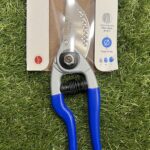 Sécateur de jardin manuel pour tailler branches et arbustes