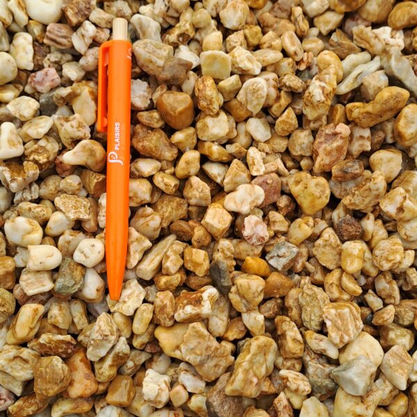 Graviers cuivre-rouille calibre 8-16 mm – graviers décoratifs naturels pour aménagements paysagers extérieurs.