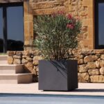Pot carré Basalt gris anthracite 57 L pour plantes
