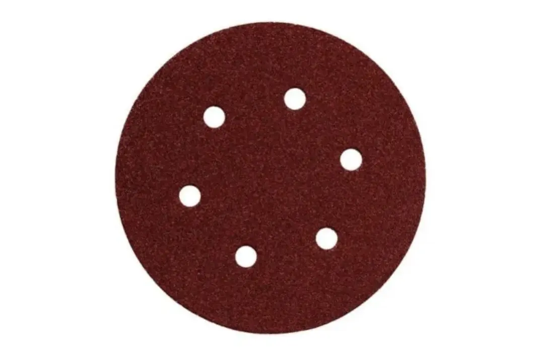 5 Disques Abrasifs P100 – Ponçage intermédiaire pour préparation Lot de 5 disques abrasifs grain P100 pour ponceuse, destinés aux travaux de ponçage intermédiaire et de préparation des surfaces.