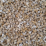Gravier beige de Vendée 6-10 mm pour aménagement extérieur et jardin paysager