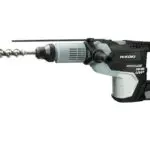 Marteau perforateur SDS-Max HiKOKI Brushless pour le perçage et le burinage du béton, de la pierre et de la maçonnerie.