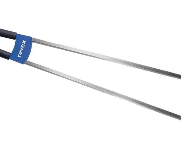 Pince à déchets Revex en aluminium, légère et ergonomique, pour ramasser les déchets sans se baisser.