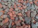 Pouzzolane naturelle 20/40 mm pour paillage minéral et aménagement paysager