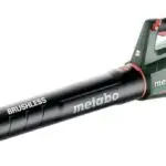 Souffleur sans fil Metabo 18 V Brushless pour le nettoyage des feuilles, poussières et débris dans le jardin, sur les allées et les terrasses.