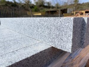 Bordure-de-granit-gris.jpg