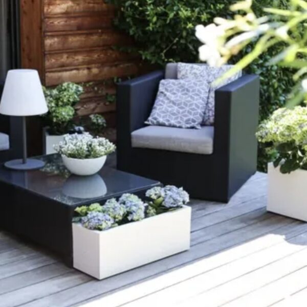Jardinière GraphitUp blanc ceruse 57 L en plastique pour plantes et fleurs