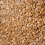 Graviers Marbre Jaune Rosé 6/8 mm en pierre naturelle pour allées, massifs et aménagements extérieurs
