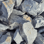 Roche à gabion gris bleuté en pierre naturelle pour remplissage de gabions et aménagement extérieur