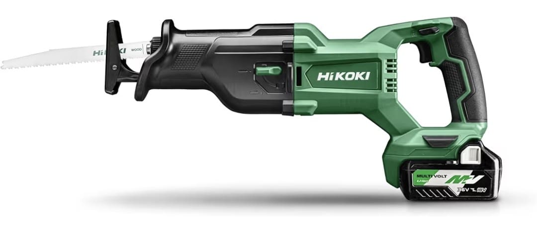 Scie sabre sans fil HiKOKI Brushless Scie sabre sans fil HiKOKI Brushless pour la découpe du bois, du métal, du PVC et les travaux de démolition.