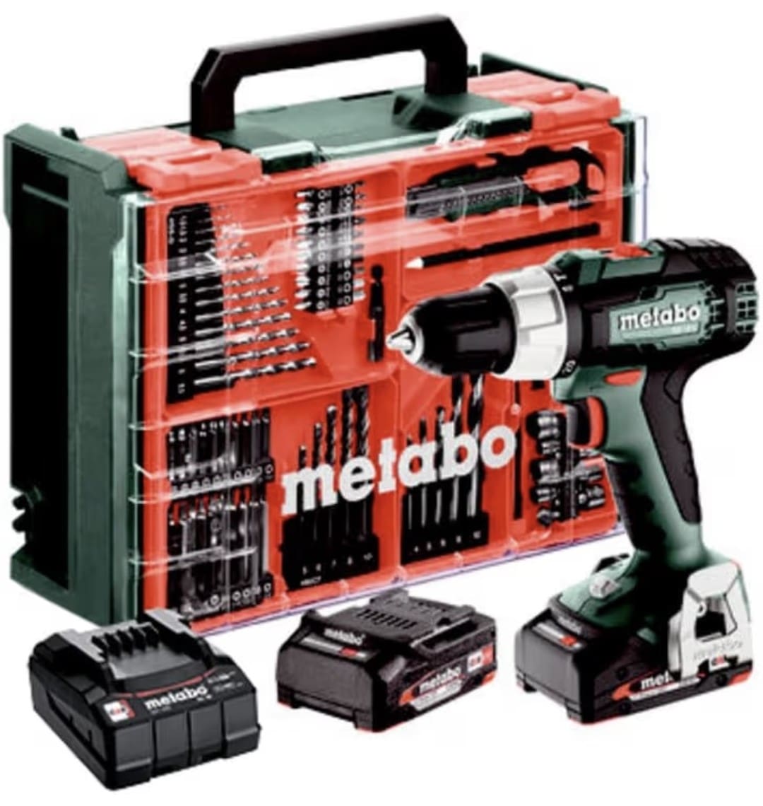 Set perceuse-visseuse sans fil Metabo 18 V Set perceuse-visseuse sans fil Metabo 18 V avec batteries, chargeur, coffret et accessoires de perçage et de vissage.