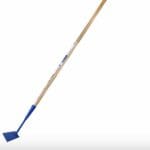 Désherbeur à pousser Revex avec manche en bois